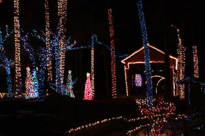 Christmas lights and decorations at Alley Park